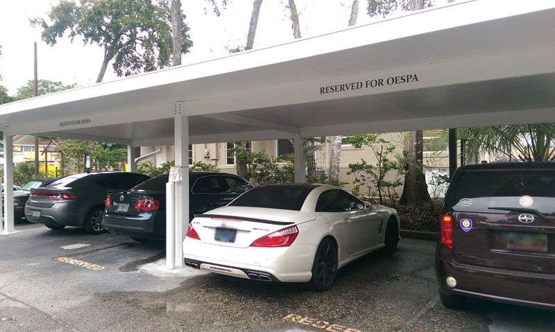 Choosing the Right Contractor to Build an Aluminum Carport