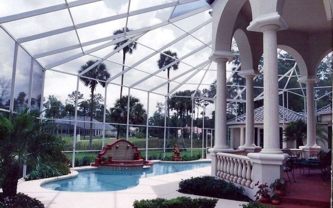 Factors in Determining Cost of a Pool Screen Enclosure