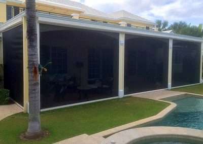 titan retractable screen - exterior view