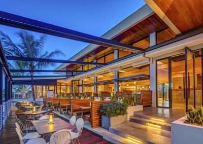 B-Space Restaurant retractable pergola