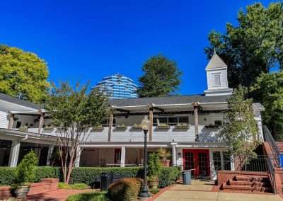 Impact Pergotenda outdoor bar area